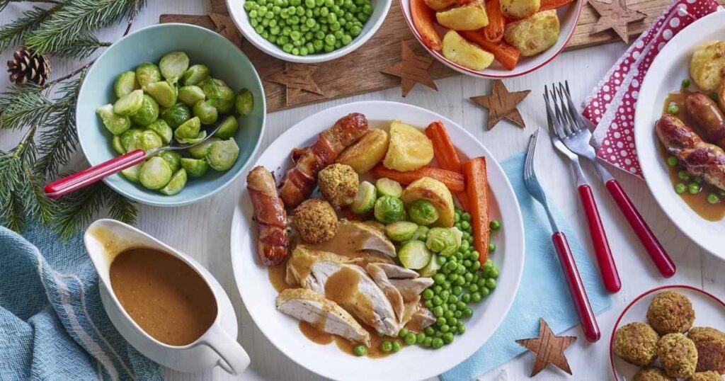 Essential Ingredients to Make Mary Berry Turkey and Ham Pie