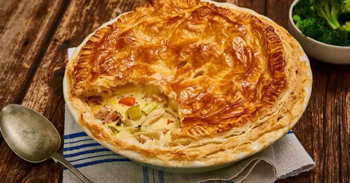 Mary Berry Turkey and Ham Pie